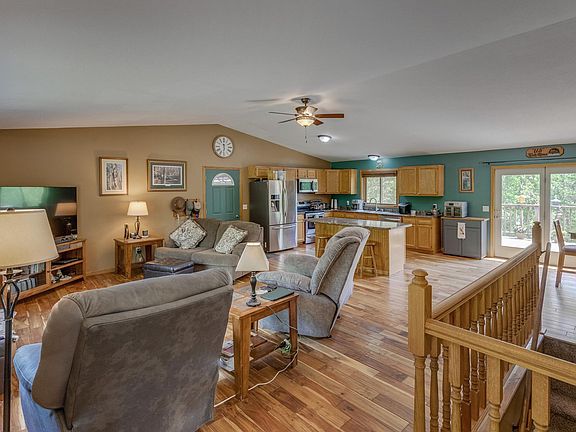4th image of 1914 Trefoil Dr SW