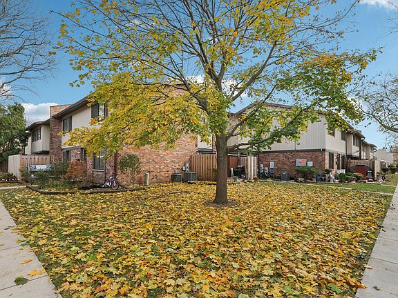 4th image of 7344 Country Creek Way Unit 8