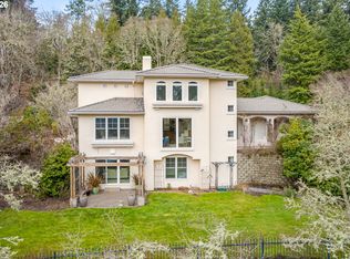 4015 Spring Knoll Dr, Eugene, OR 97405