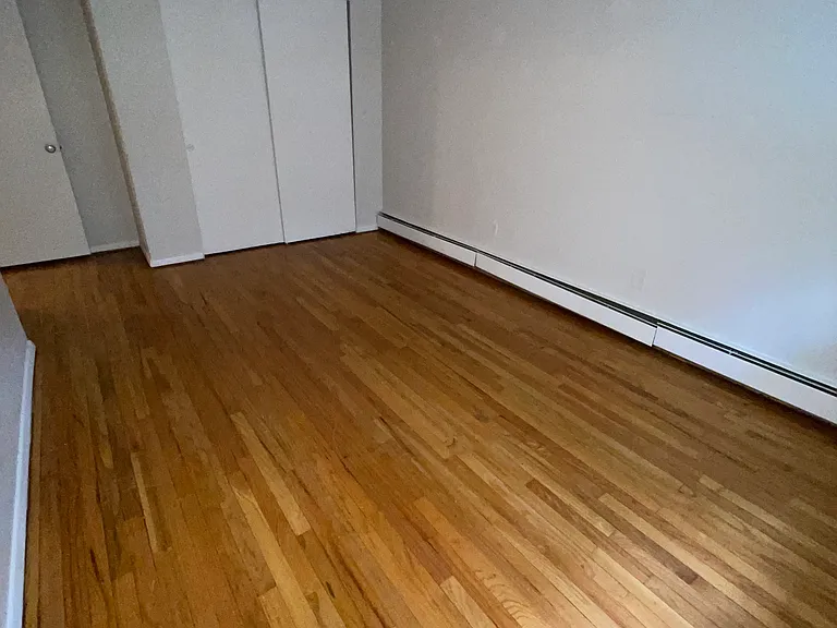 109 Sycamore Ln #B — Photo 5