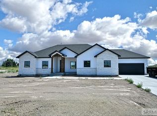 837 E 1560 N, Shelley, ID 83274
