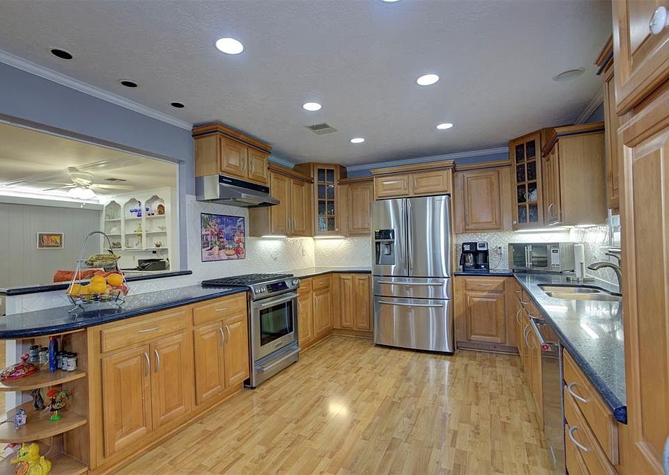 1st image of 5203 Peach Creek Dr