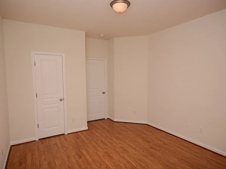5062 Glen Canyon Dr — Photo 30