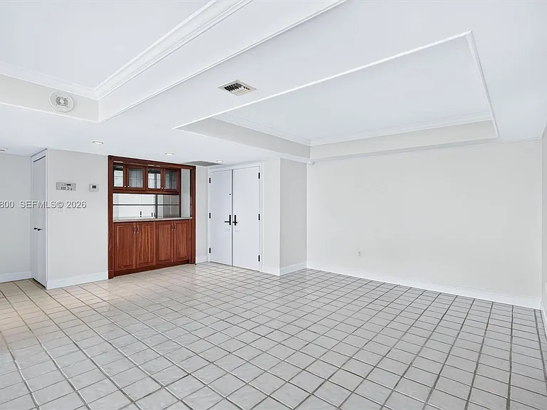 1 Grove Isle Dr #506 — Photo 7