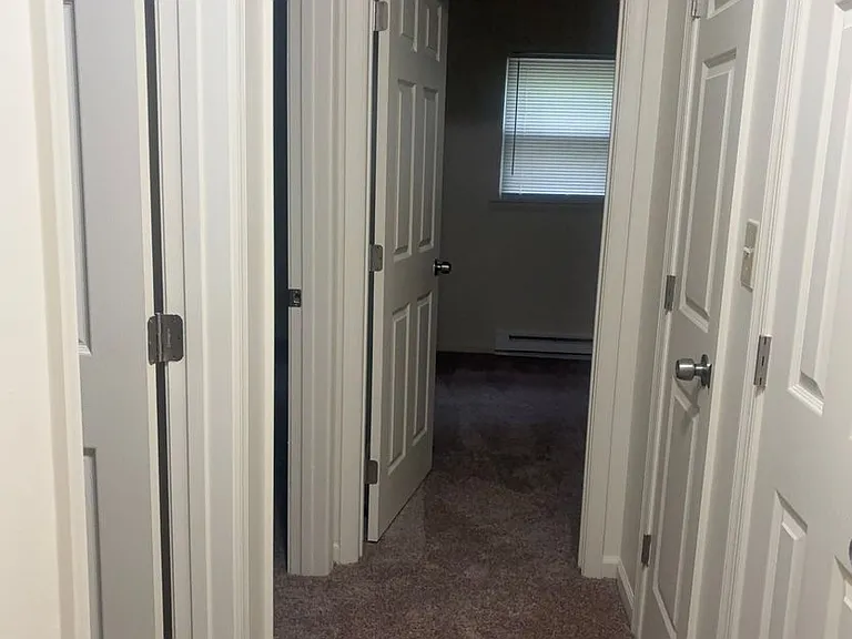 333 Audubon Dr — Photo 4