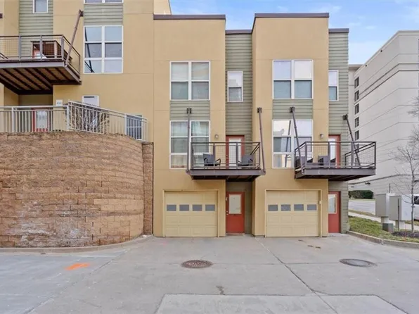 4583 Madison Ave, Kansas City, MO 64111