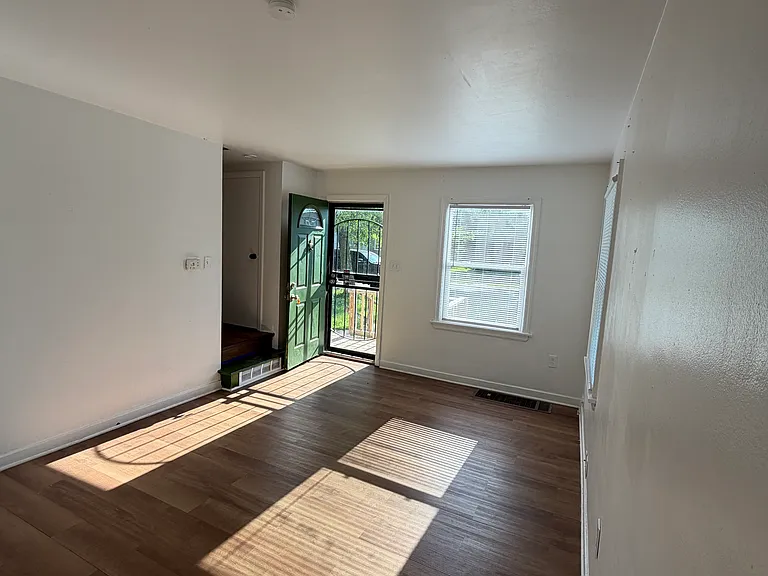 5041 Jefferson St #5041 — Photo 8