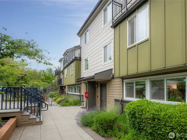 15827 NE Leary Way #B-114, Redmond, WA 98052