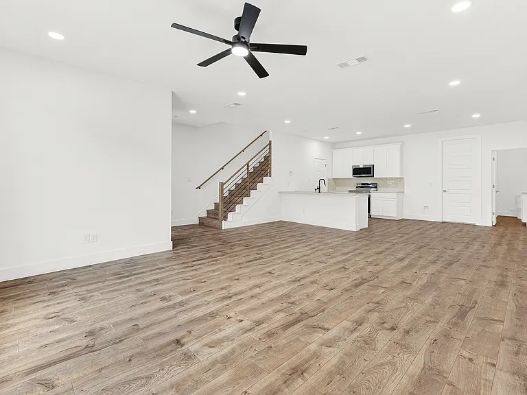 9471 Timberleaf Dr — Photo 14
