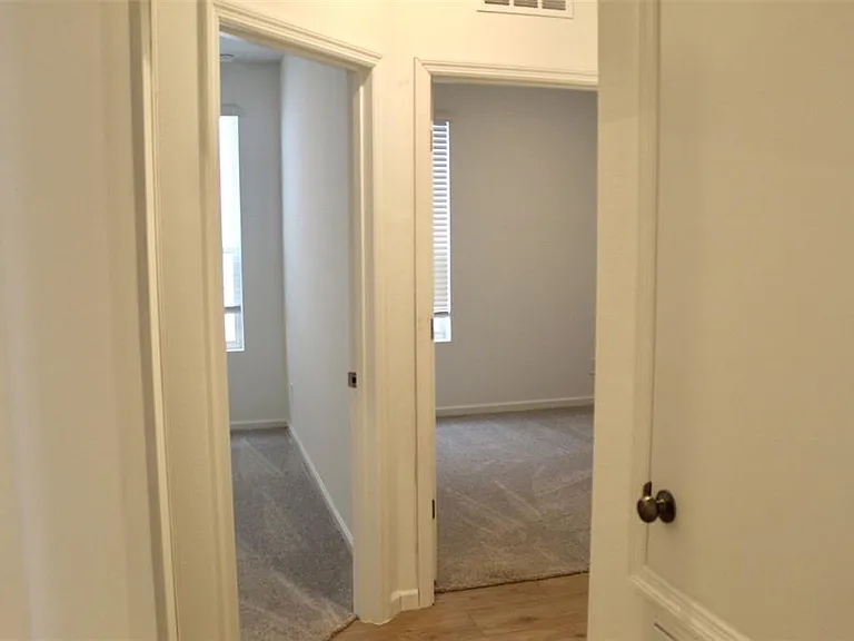 4359 Vibernum Ave — Photo 6