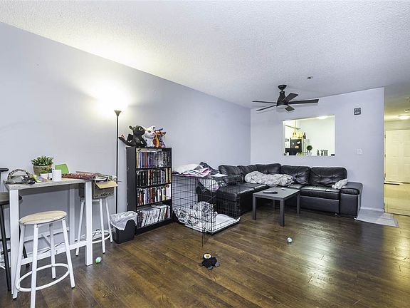 3rd image of 33165 2nd Ave #103
