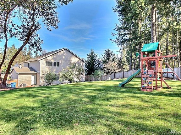 3rd image of 1169 Harrington Pl