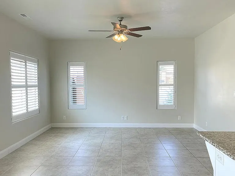 3971 Bella Vista Dr — Photo 5