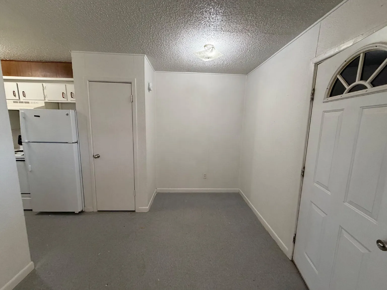 1 bed, 1.0 bath, 500 sqft, $525 — Photo 3