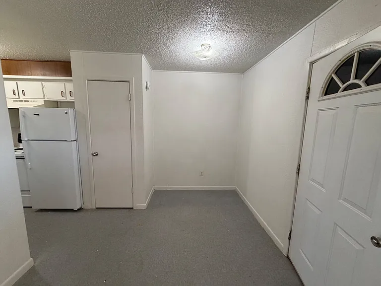 5909 East Fm #40-11 — Photo 3