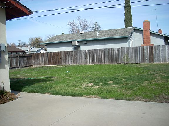 2nd image of 1301 School St