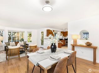 Esplanade, Kirkland, WA 98034