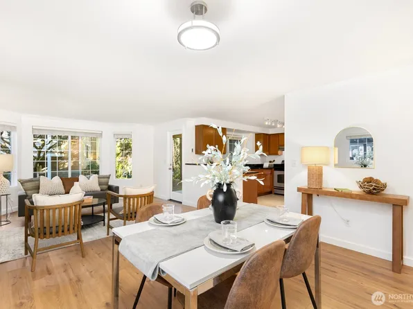 10022 NE 120th Lane #G101, Kirkland, WA 98034