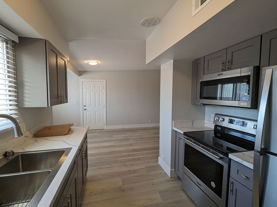 1st image of 4379 Hilldale Ave
