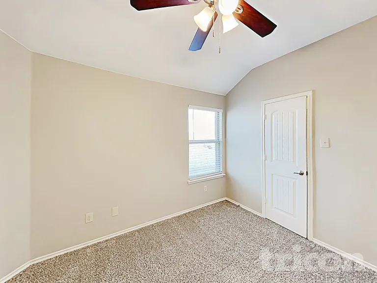 1216 Alder Tree Ln — Photo 13