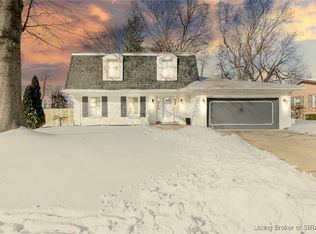 1134 Creekview Cir, New Albany, IN 47150
