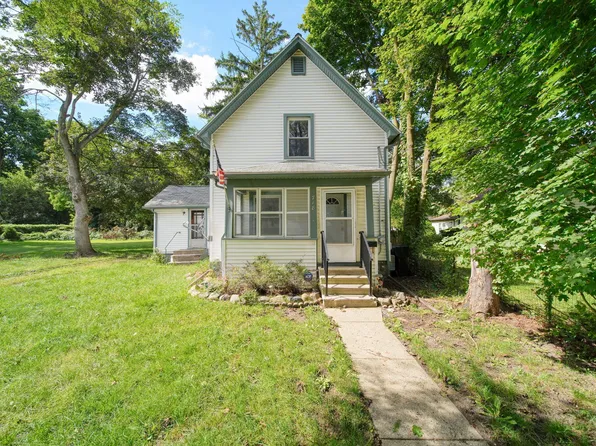 718 N Blackstone St, Jackson, MI 49202