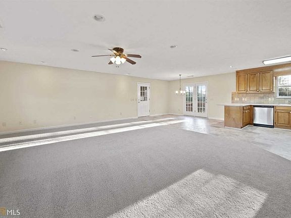 5th image of 4851 Countryside Dr