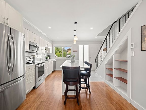 5th image of 4955 57th St #38