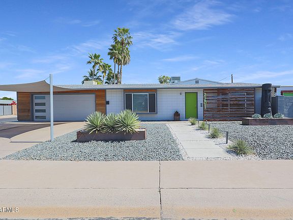 2nd image of 2201 E MARILYN Road