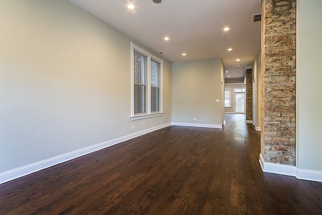 1st image of 3704 N Marshfield Ave