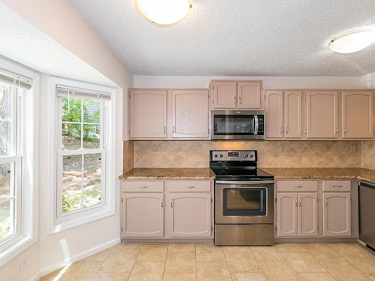 5057 Laurel Springs Way SE — Photo 9