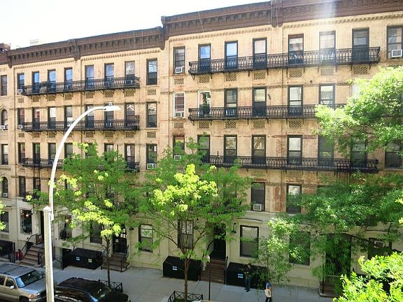 2nd image of 207 E 89th St APT C8