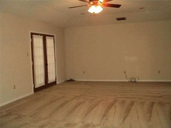 2nd image of 4617 Catclaw Dr