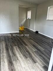 4th image of 1820 NW 127th St