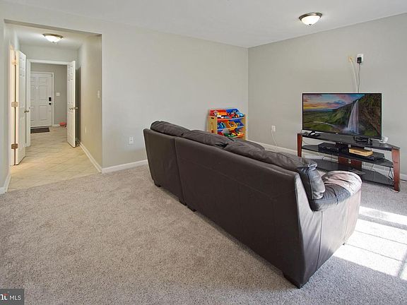 2nd image of 12921 Woods View St