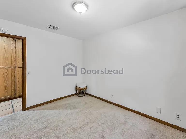 707 N Cataract Ave — Photo 34