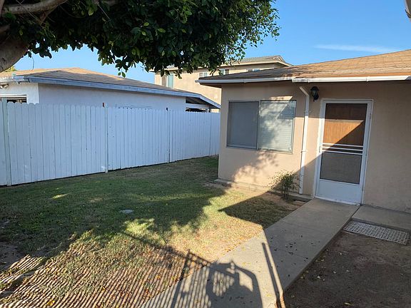 2nd image of 16922 1/2 S Berendo Ave