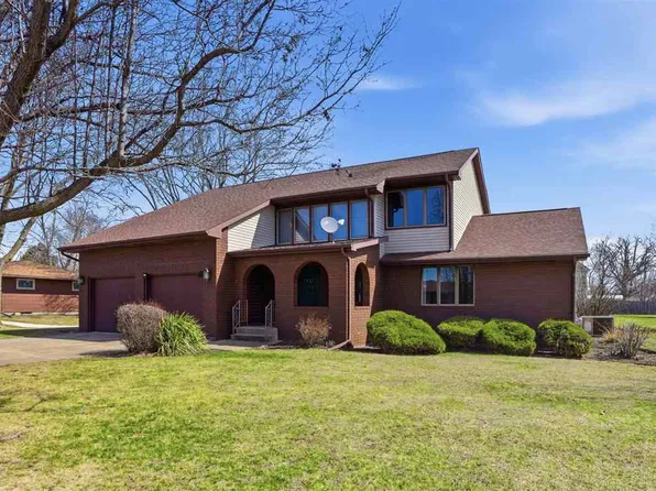 211 N Jefferson St, Keota, IA 52248