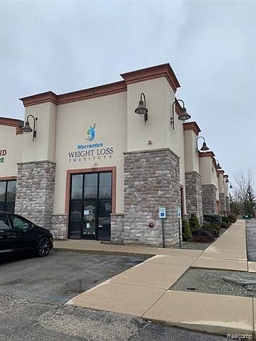 1st image of 3995 Fashion Square Blvd