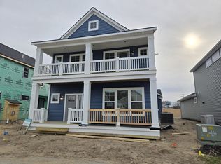 1024 S Cove Cir, Whitehall, MI 49461