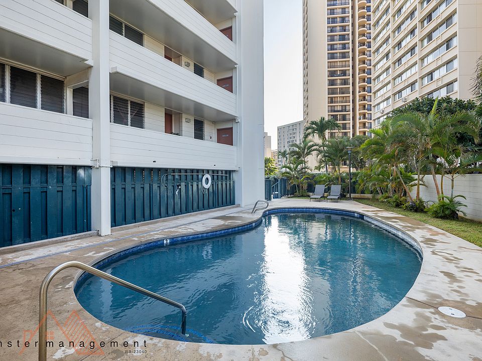 1st image of 949 Ala Nanala St APT 1101