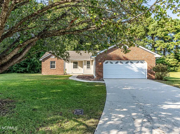 408 Singletree Court, Jacksonville, NC 28540