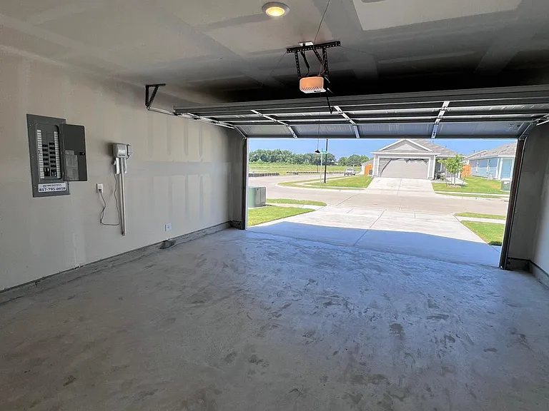 3927 Ontario Way — Photo 21