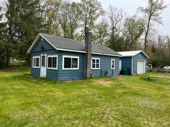 2416 Harlow St, Prescott, MI 48756