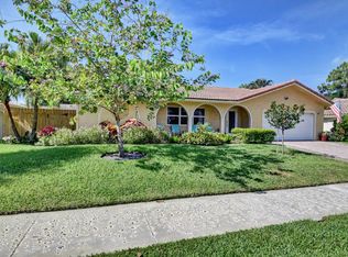 2390 NW 31st St, Boca Raton, FL 33431