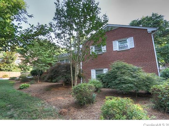 2nd image of 617 Townsend Ave