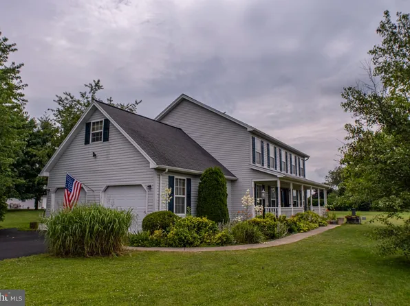 81 Bethel Ct, Port Matilda, PA 16870