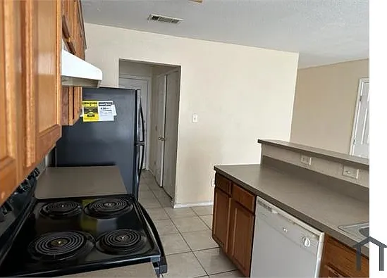 4606 Alamosa St — Photo 6