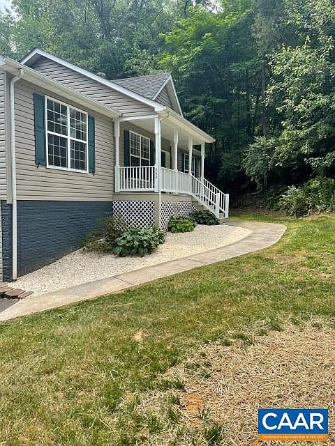 1st image of 252 Snapdragon Rd