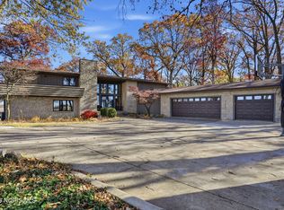 16620 Mitchell Rd, Bowling Green, OH 43402